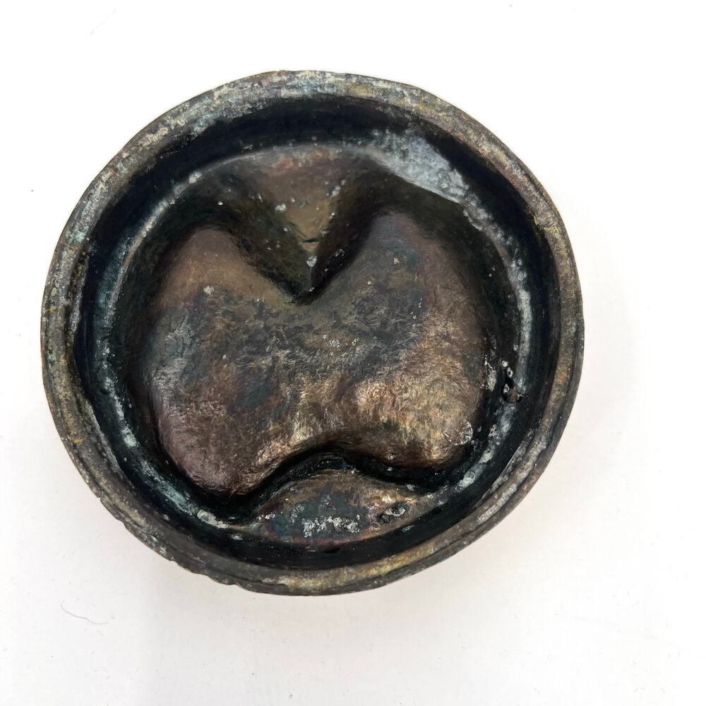 1930s K & O Company cast iron brass plated ashtray. - Native American - Picture 4 of 5